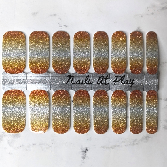 5 for $15 Nail Wraps- Sun Rays Fade - Picture 4 of 7